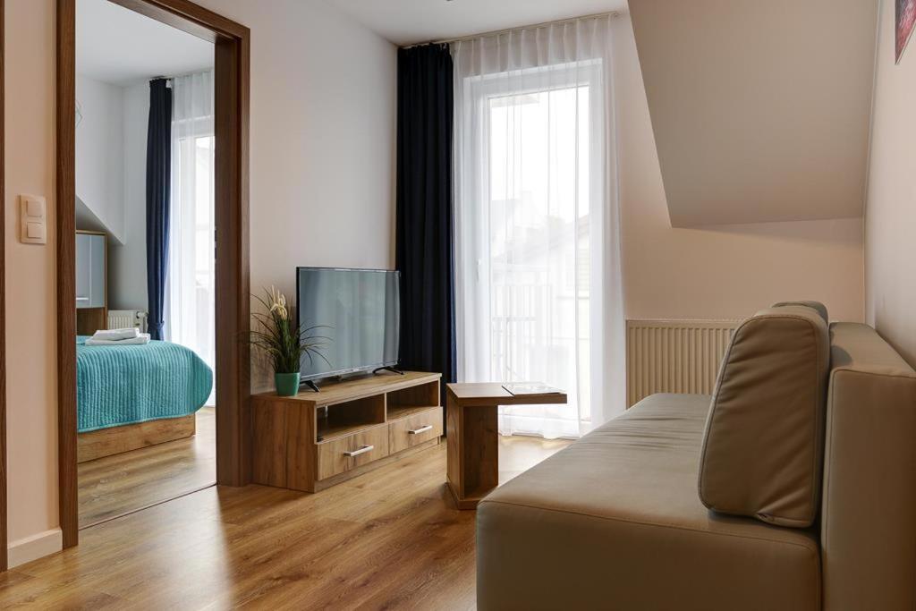 Apartamenty Marina Jastarnia Bis Exterior photo